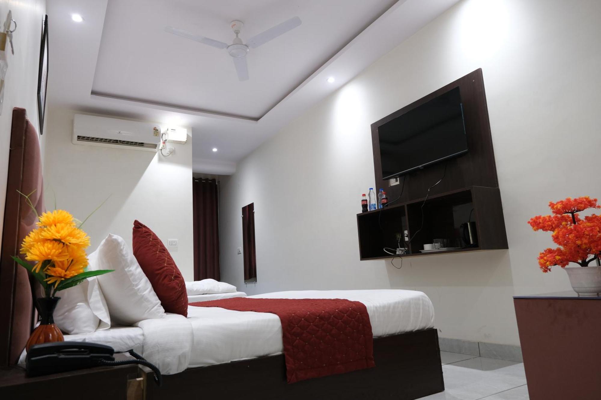 Hotel De Hocks Deluxe - New Delhi Railway Station Dış mekan fotoğraf