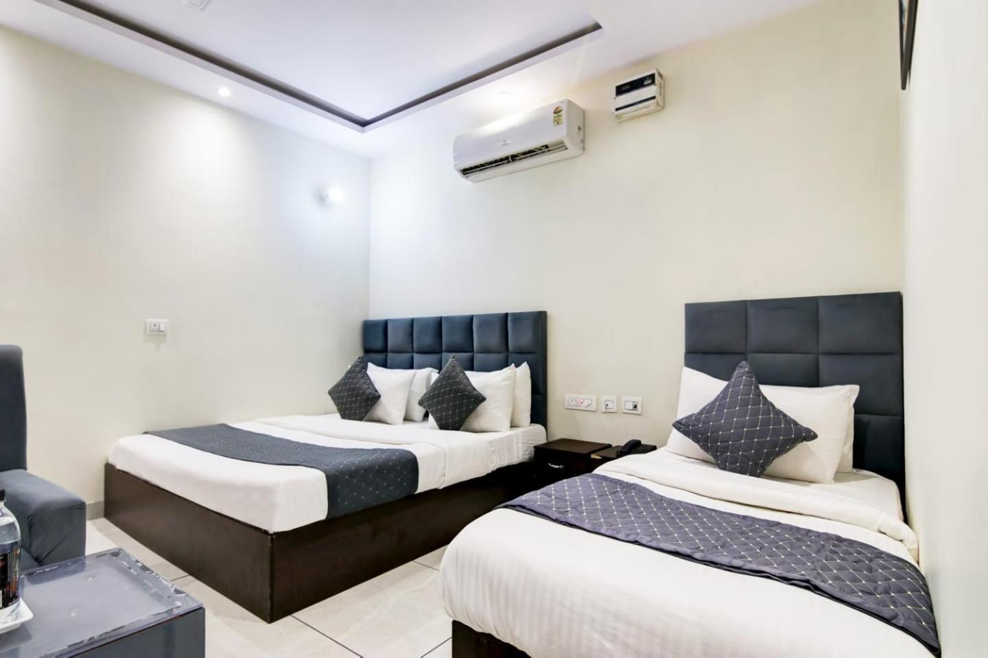 Hotel De Hocks Deluxe - New Delhi Railway Station Dış mekan fotoğraf
